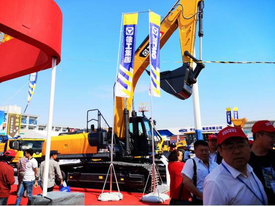 第二屆雄安工程機械展盛大開幕 千機匯聚，智繪未來新城